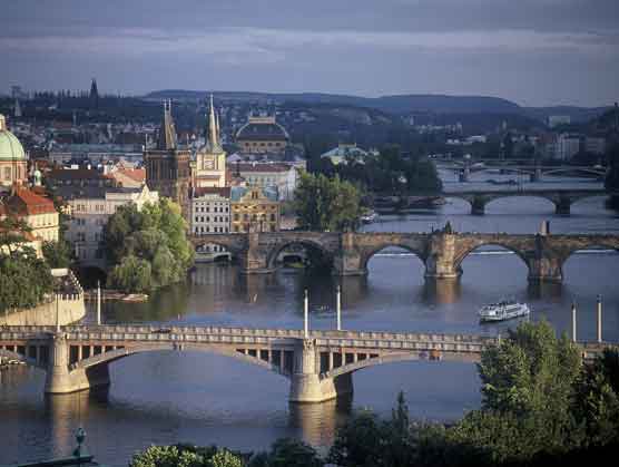 prague-bridges